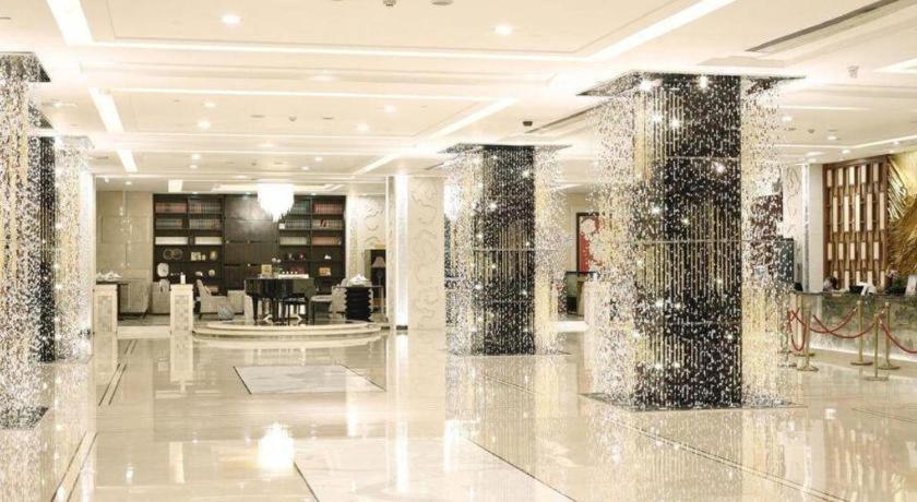 เวสต์ อินเตอร์เนชั่นแนล เทรด แกรนด์ โฮเทล Hotel ปักกิ่ง ภายนอก รูปภาพ
