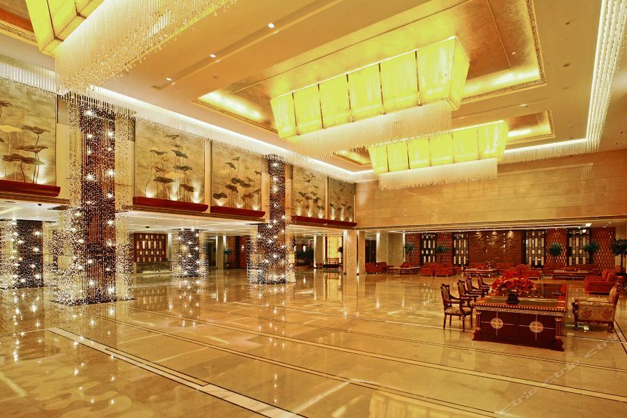 เวสต์ อินเตอร์เนชั่นแนล เทรด แกรนด์ โฮเทล Hotel ปักกิ่ง ภายนอก รูปภาพ